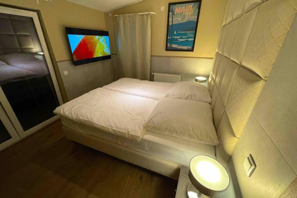 Hawaii Beach Lounge, Loft Z Jacuzzi I Tarasem - Sloneczne Tarasy W Porta Mare, Дзивновек Экстерьер фото