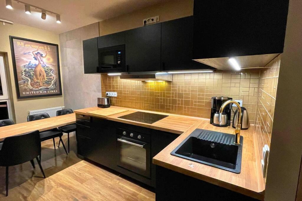 Hawaii Beach Lounge, Loft Z Jacuzzi I Tarasem - Sloneczne Tarasy W Porta Mare, Дзивновек Экстерьер фото